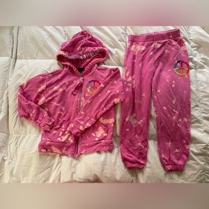 FBZ TIE DYE EMBROIDERED PEACE SWEATSUIT